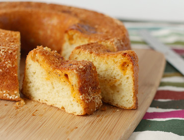 Easy No Knead Cheesy Loaf