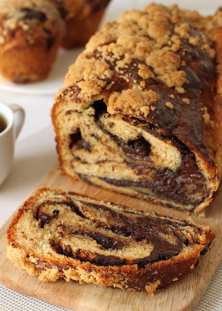 Whole Grain Chocolate Babka