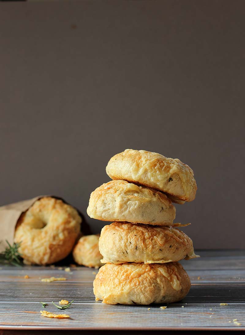 Asiago Cheese and Rosemary Bagels