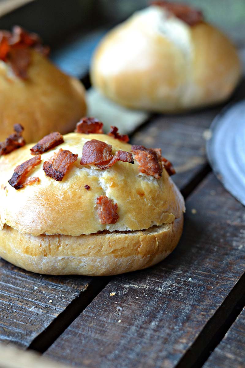 Beer and Bacon Hamburger Buns