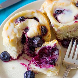 Blueberry Sweet Rolls with Lemon Glaze - Red Star® Yeast