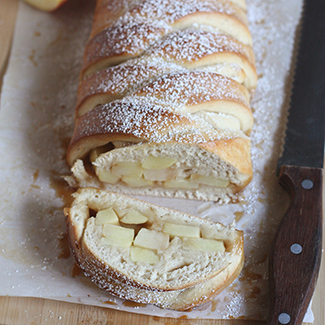 Caramel Apple Braided Loaf - Red Star® Yeast