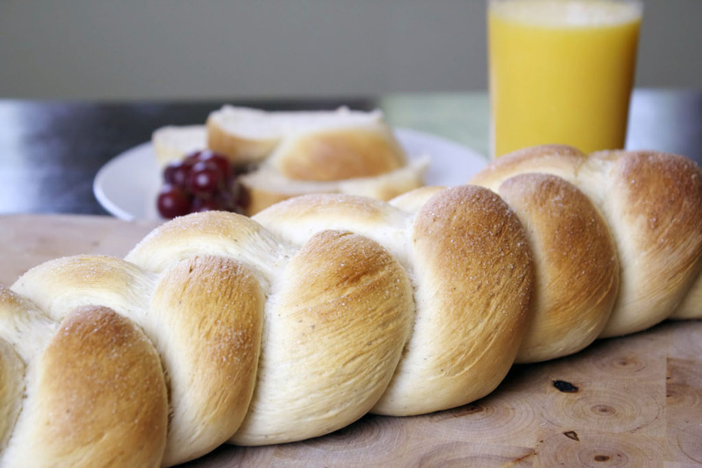 Bread Machine Cardamom Bread Red Star® Yeast