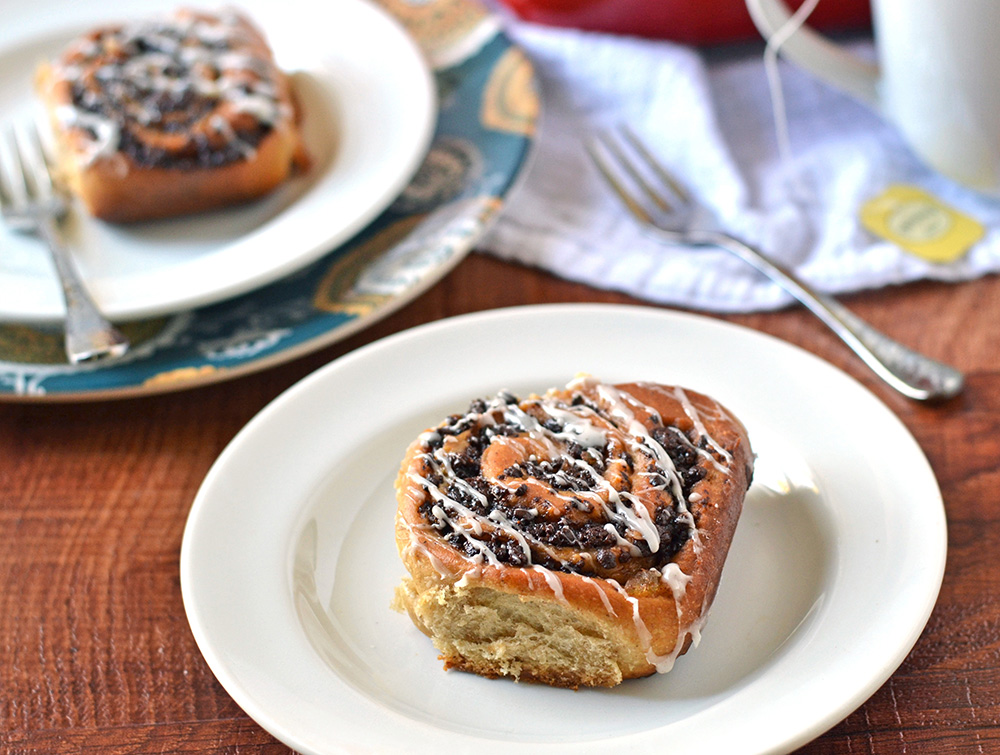 Chocolate Chai Cinnamon Rolls