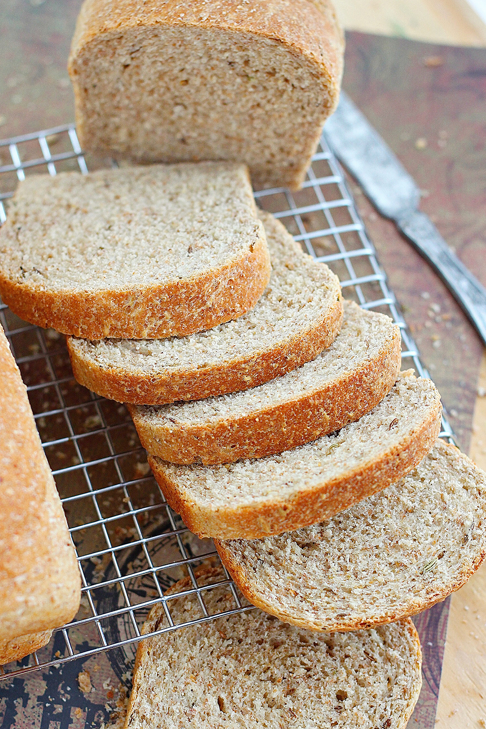 Dilly Caraway Rye Bread