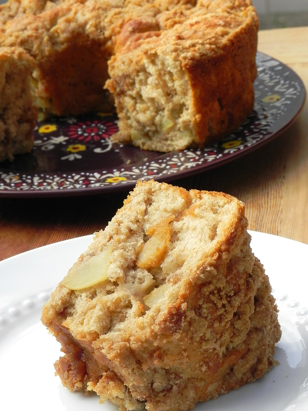 Easy Apple Coffee Cake