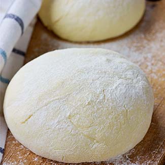 Bread Machine Homemade Pizza Dough - Red Star® Yeast
