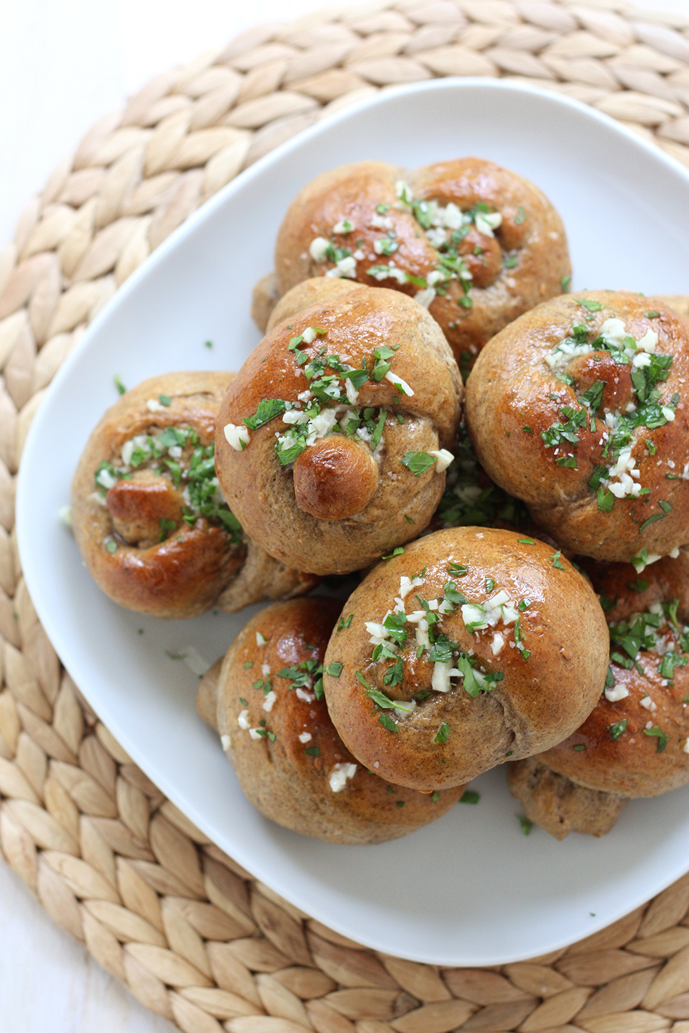 Multigrain Garlic Knots