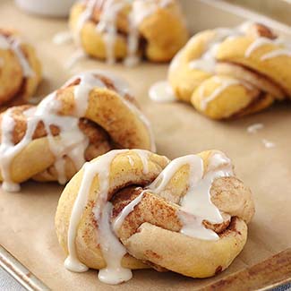 Pumpkin Spice Cinnamon Knots - Red Star® Yeast