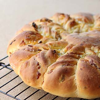 Pizza Twist Bread - Red Star® Yeast