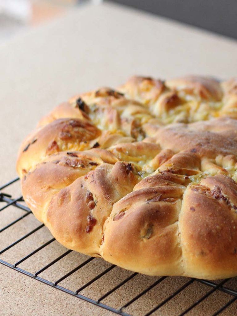 Pizza Twist Bread