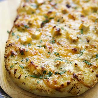Lemon Artichoke Pesto Chicken Flatbread - Red Star® Yeast