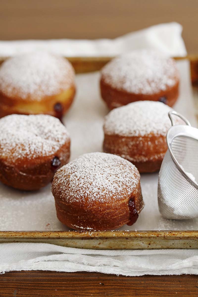 Brioche Doughnuts with Blackberry Jam Filling