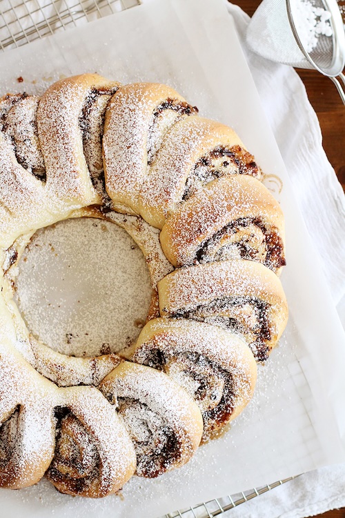 chocolate cinnamon roll wreath