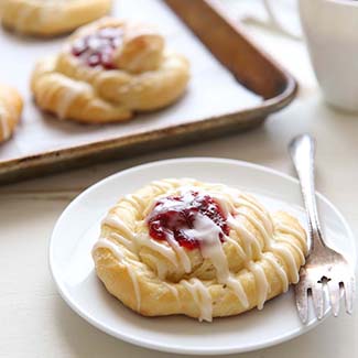 Spiced Cranberry Orange Danishes - Red Star® Yeast