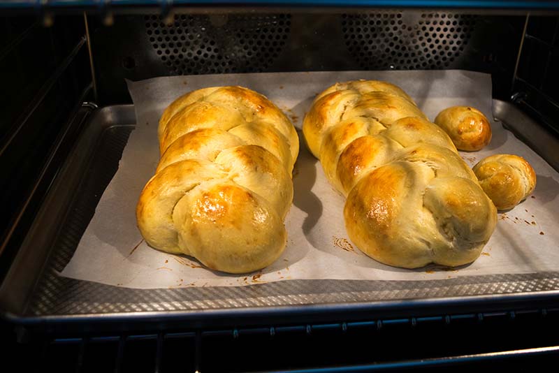 No Knead Challah | This bread is so easy, there is literally no kneading, but you do need to plan ahead. It is best if you can prep it on Tuesday night so it has 3 days to chillax in the fridge before baking it up fresh on Friday. Find recipe at redstaryeast.com.