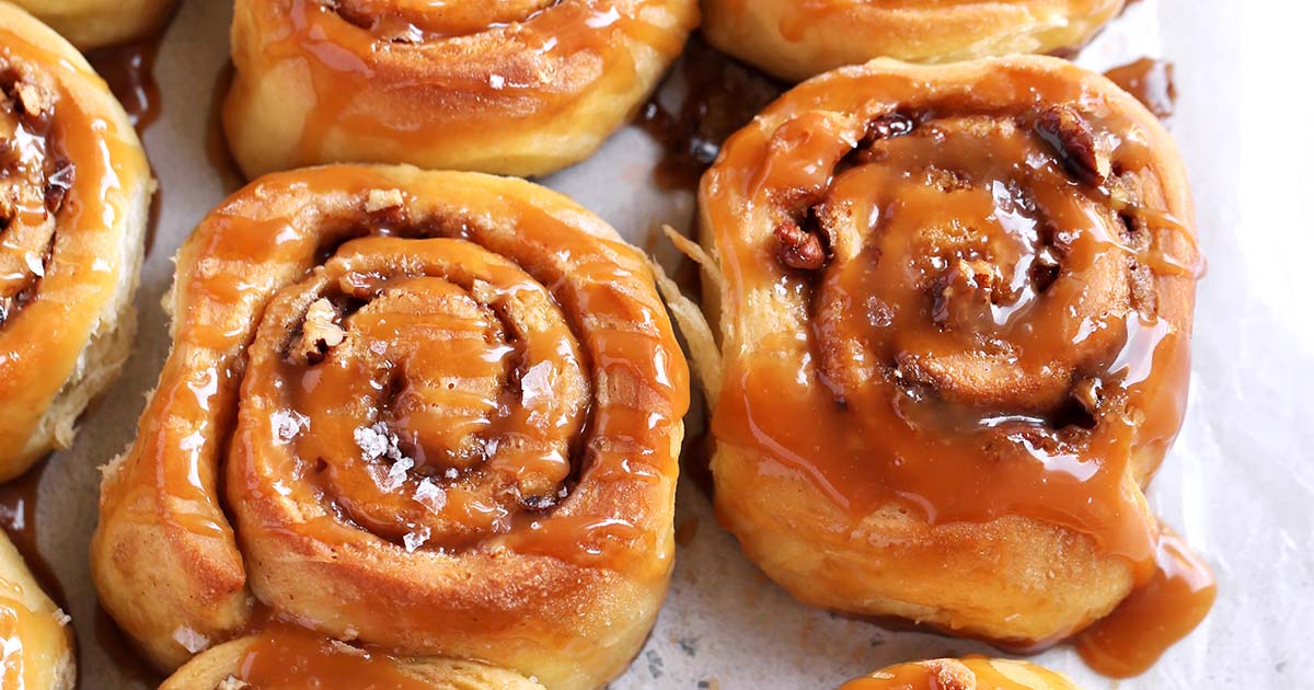 Caramel Pecan Cinnamon Rolls | Red Star® Yeast