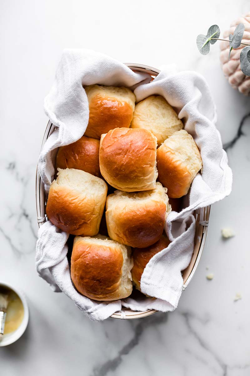 Soft Dinner Rolls Recipe - Sally's Baking Addiction