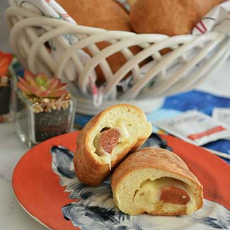 Homestyle Pepperoni Rolls - Red Star® Yeast