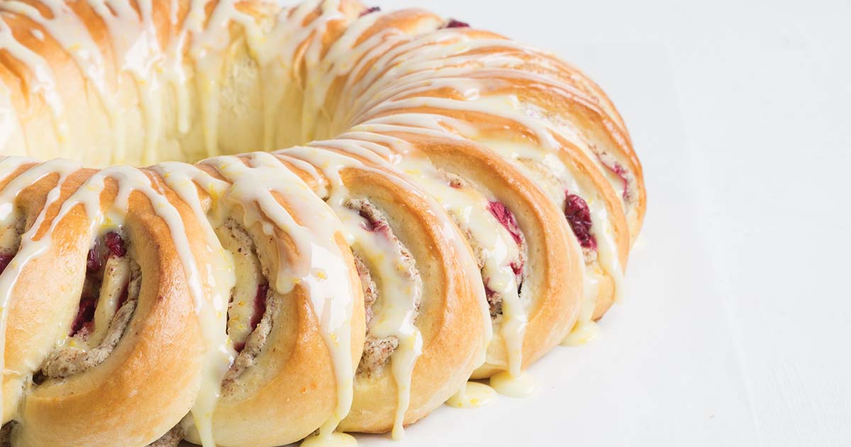 Almond Cranberry Wreath | Red Star® Yeast