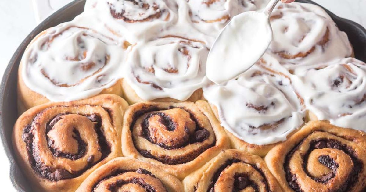 Mexican Chocolate Cinnamon Rolls | Red Star® Yeast
