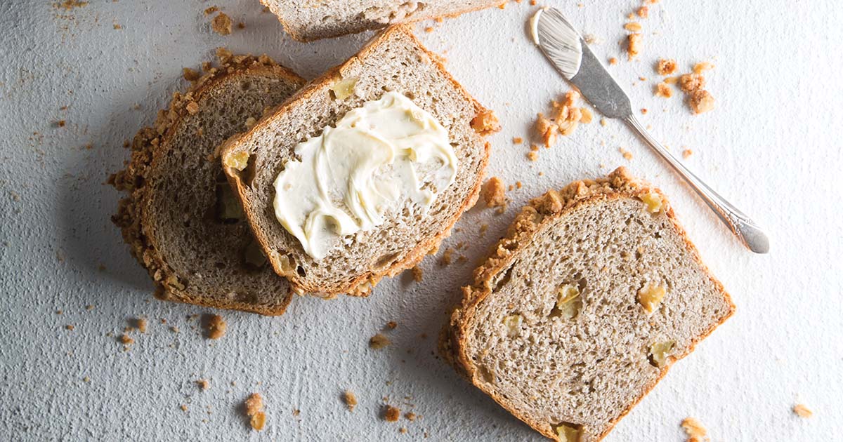 Apple Oat Bread | Red Star® Yeast