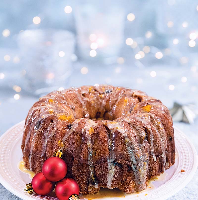 Fruitcake Monkey Bread