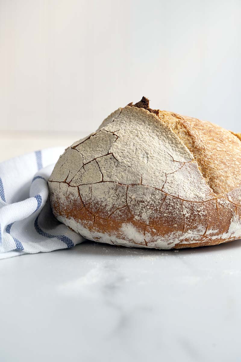 No Knead Artisan Bread - 4 Ways - Boule