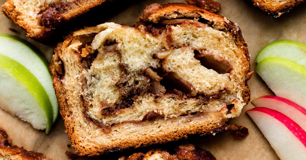 Apple Cinnamon Babka | Red Star® Yeast