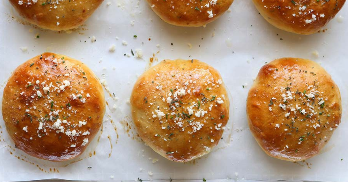 Cheesy Herb Burger Buns - Red Star® Yeast