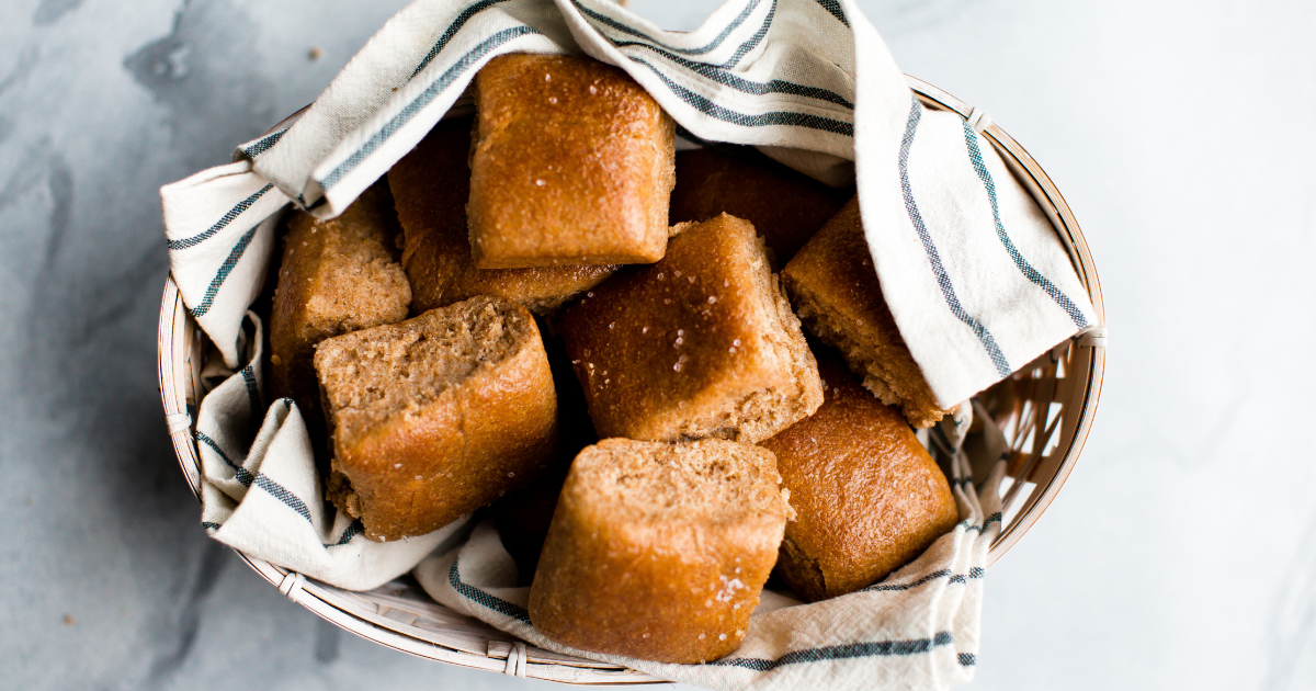 Honey Whole Wheat Dinner Rolls | Red Star® Yeast