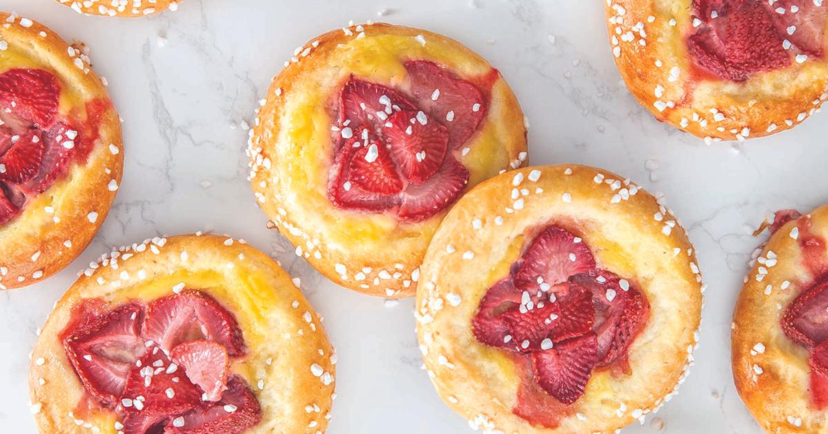 Strawberry Brioche Tarts | Red Star® Yeast