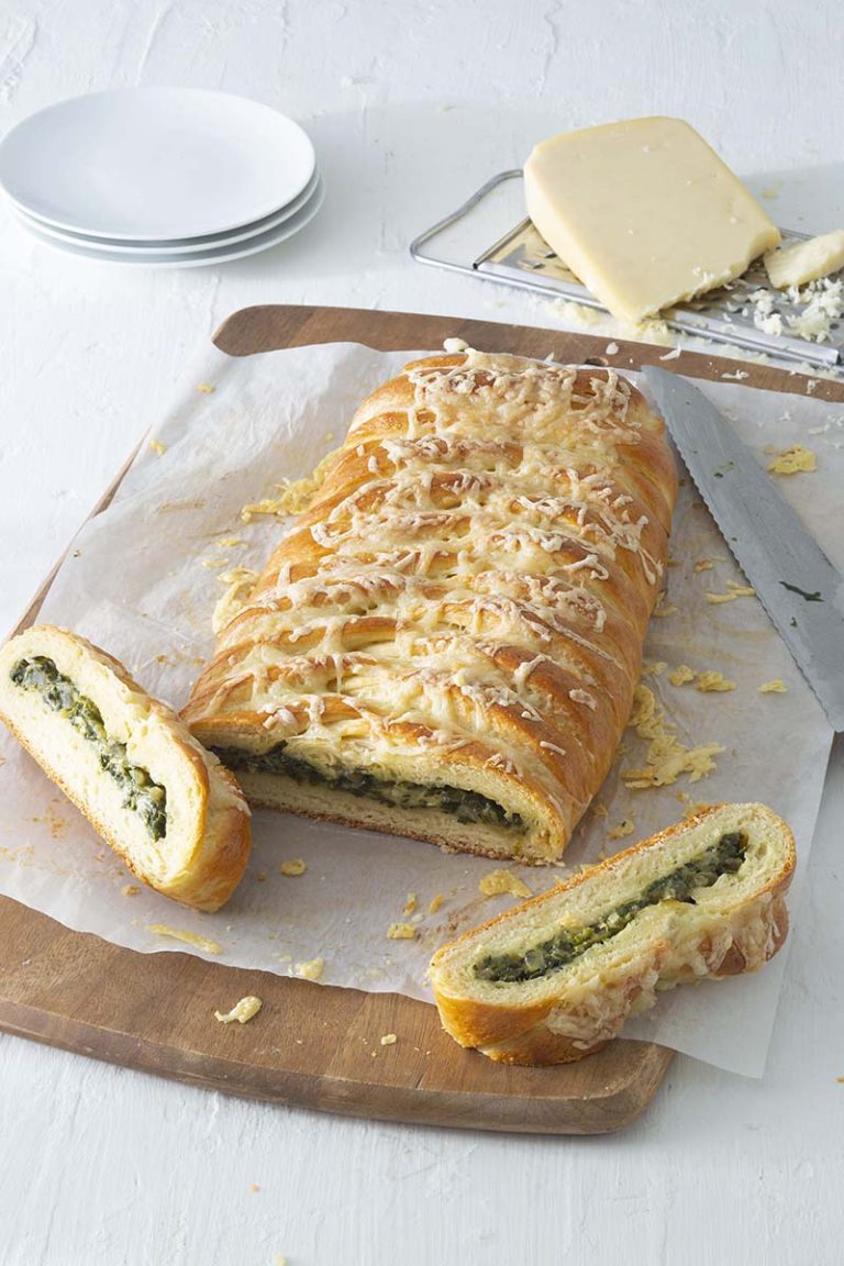Spinach and Onion Braided Loaf Red Star® Yeast