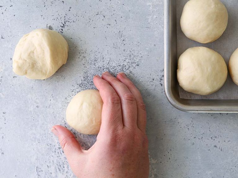 How To Shape Dinner Rolls Red Star® Yeast