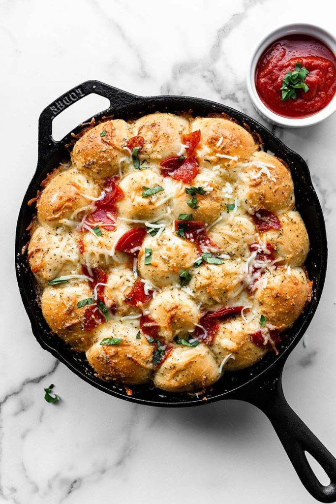 Pizza Pull-Apart Rolls
