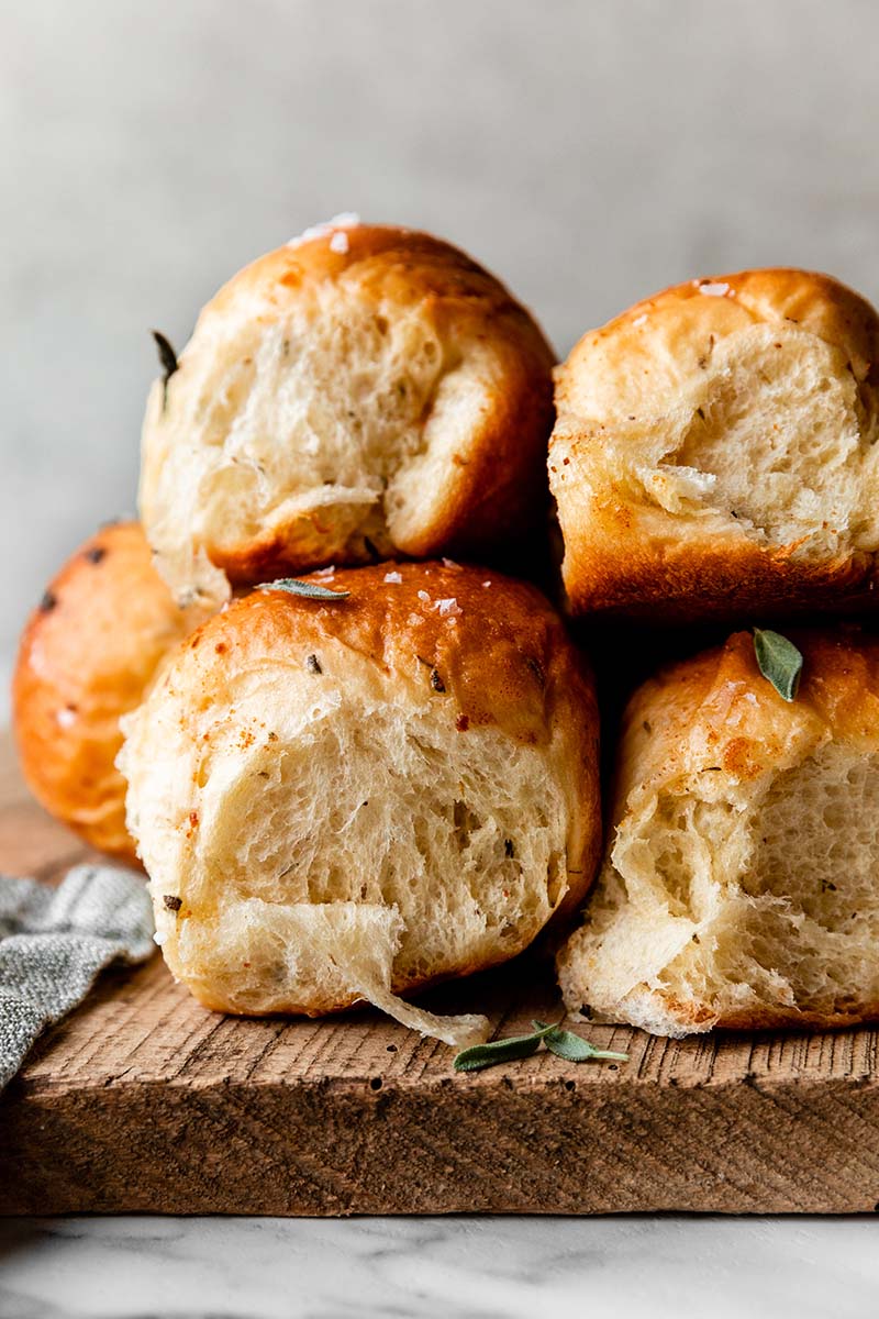 Sea Salt & Herb Skillet Rolls - Sally's Baking Addiction