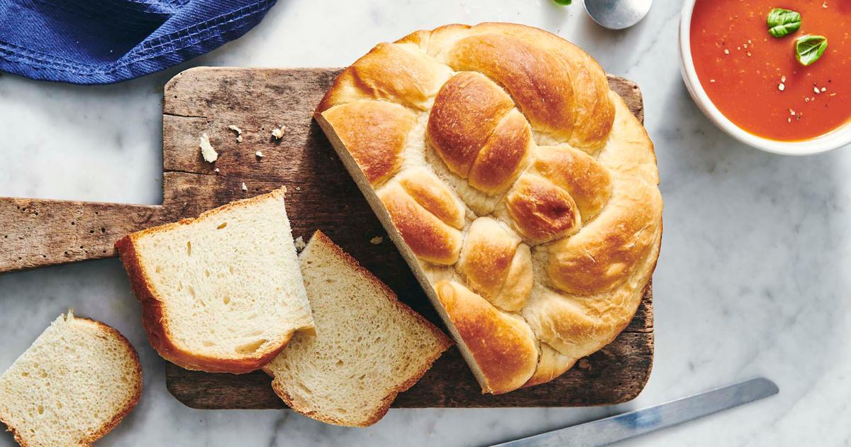Family Size Woven Bread Recipe | Red Star® Yeast