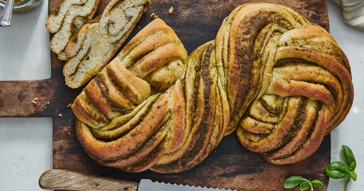 Twisted Savory Pesto Bread Recipe | Red Star® Yeast