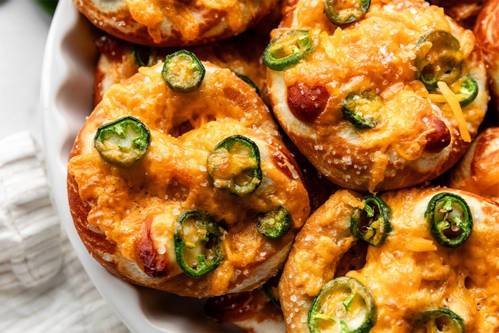 How to Make Jalapeño Cheddar Soft Pretzels | Red Star® Yeast