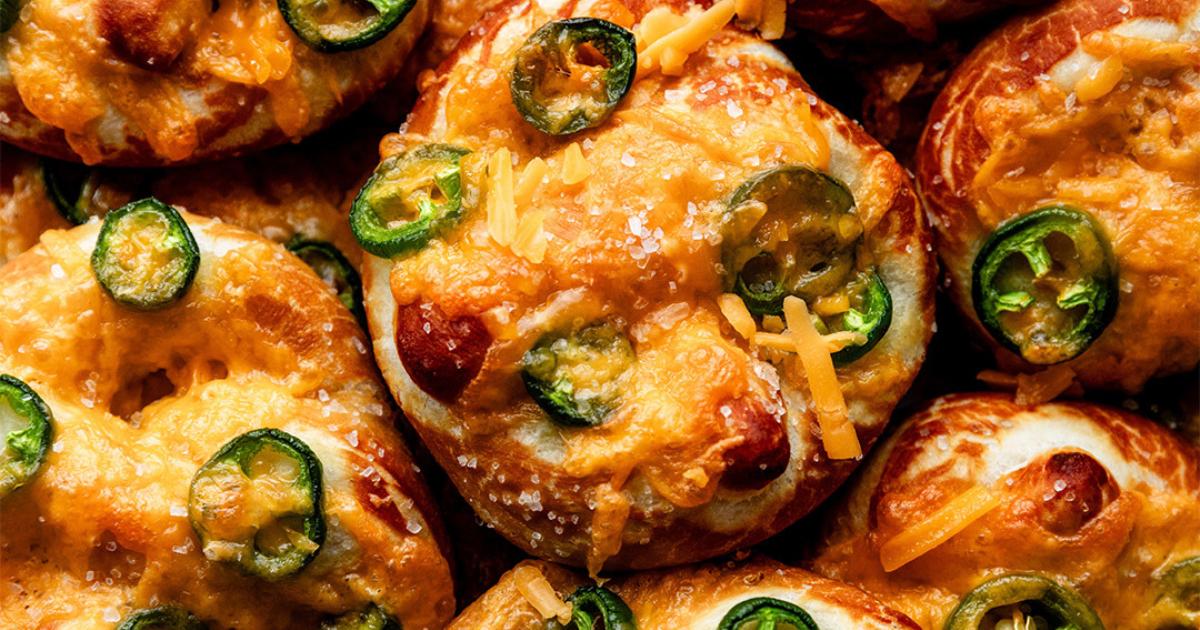 Jalapeño Cheddar Soft Pretzels | Red Star® Yeast
