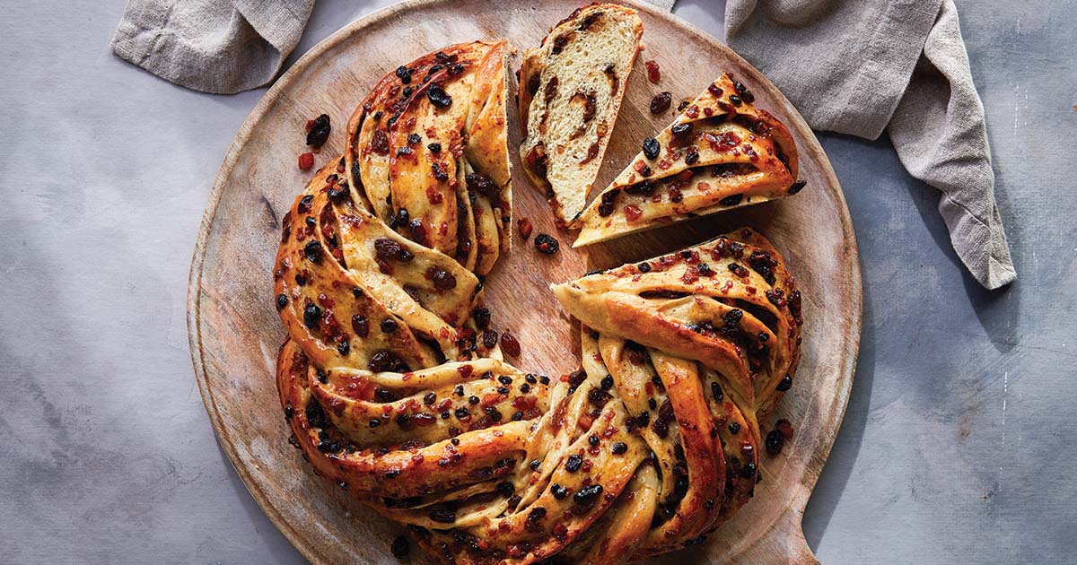 Mincemeat Wreath | Red Star® Yeast