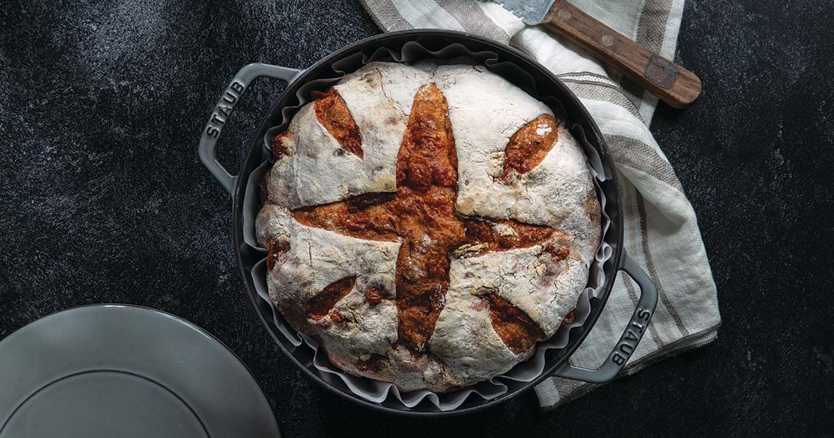 No Knead Smoky Pepper Jack Dutch Oven Bread | Red Star® Yeast