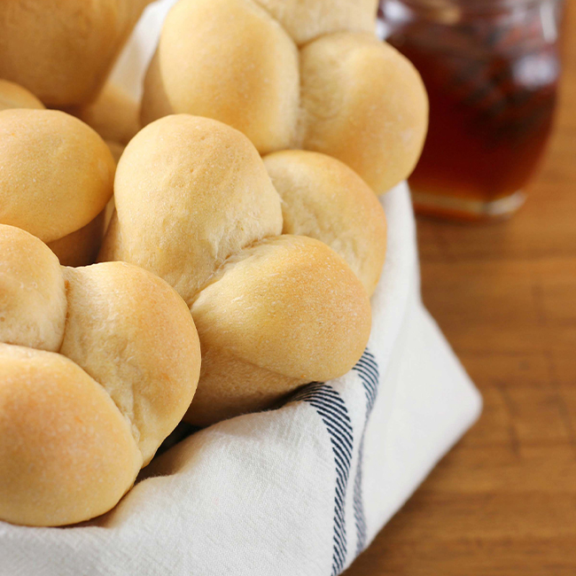 Sweet Potato Cloverleaf Rolls